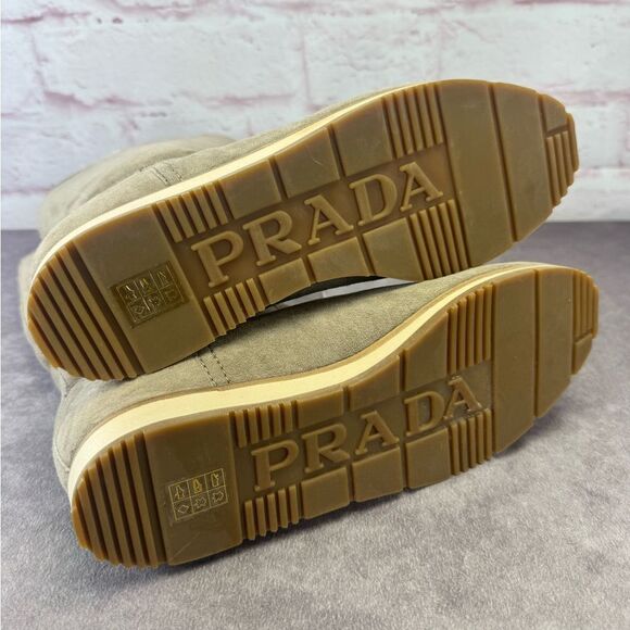 Prada Women's Calzature Donna Montone Fango Suede Sherpa Boots EU 39 / US 8.5 - Picture 9 of 9